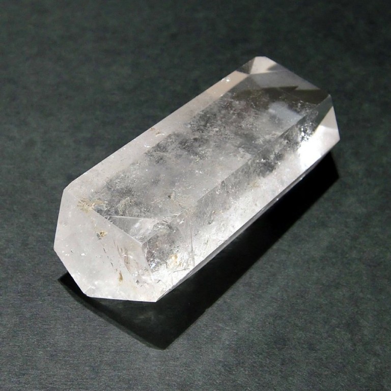水晶ポイント 六角柱 クリスタル ポイント 183g - LIANA - Hapima