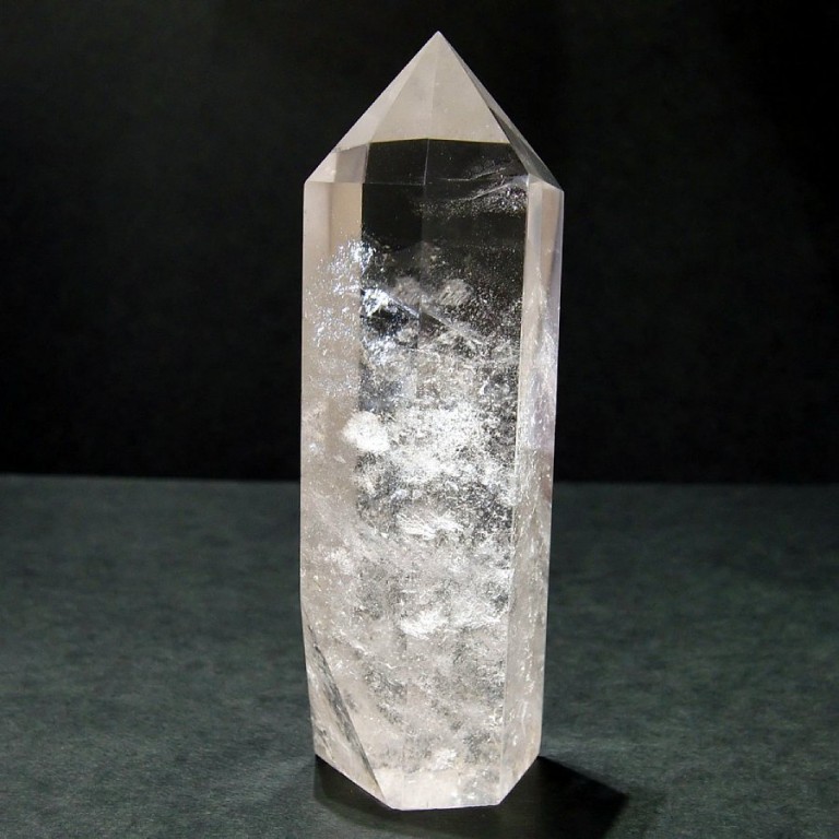 水晶ポイント 六角柱 クリスタル ポイント 183g - LIANA - Hapima 